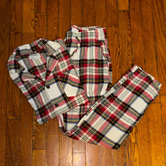 Old Navy Kids Checkered Pajama Set - Red, White, Black - Picture 1 of 2